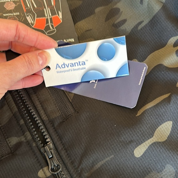 USCCA x Maxtacs Men’s Camouflage water resistant tactical jacket size Medium - Picture 8 of 12